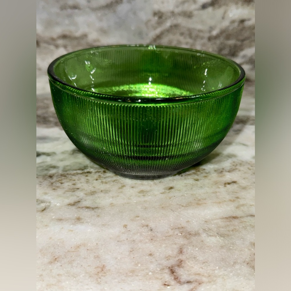 Vintage Emerald Green Ribbed Glass Bowl